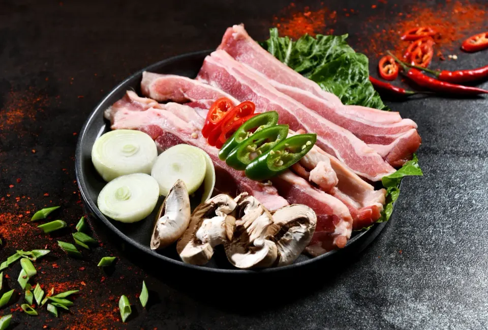 꼰대돼지 사진 1